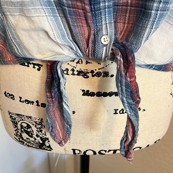 Cloth & Stone Plaid Button Tie Sleeveless Top - Picture 7 of 10